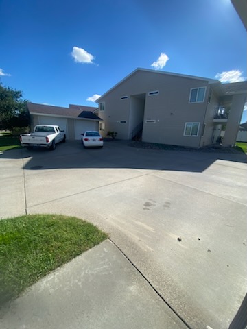 712 Oakmont Road - 4